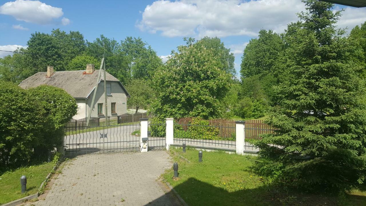 Peahen Residence Sigulda Exteriör bild